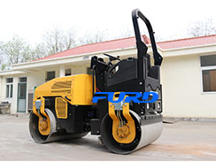 如何根據(jù)施工環(huán)境選擇合適的小型壓路機(jī)？